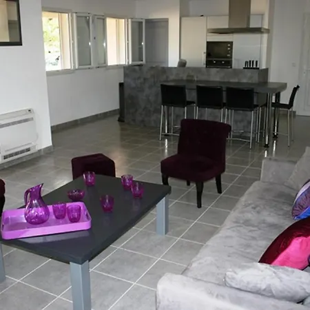 Charmante Climatisee A 6 Km De La Plage De San Ciprianu - 2 Villa *